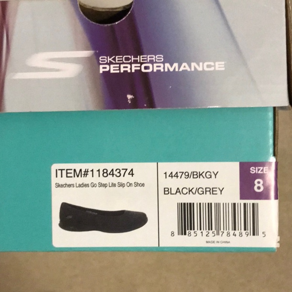 Skechers